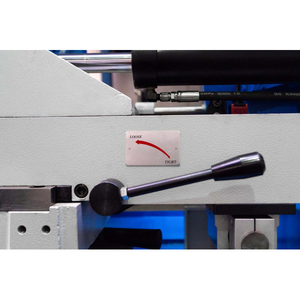 Pásová pila na kov PMS 460/600 HAD