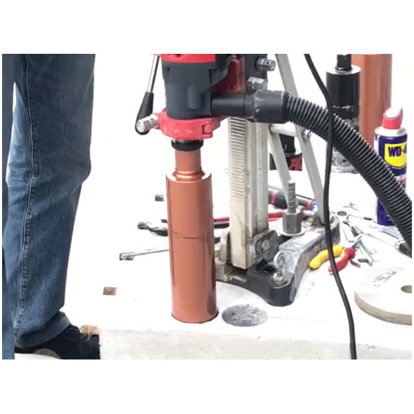 Diamantový jádrový vrták na suché vrtání betonu a železobetonu AGP