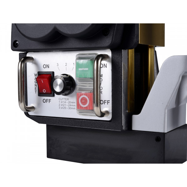 Magnetická vrtačka s autoposuvem AGP MD300N