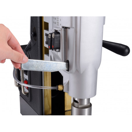 Magnetická vrtačka a závitořez 4-rychlostní AGP MD120-4