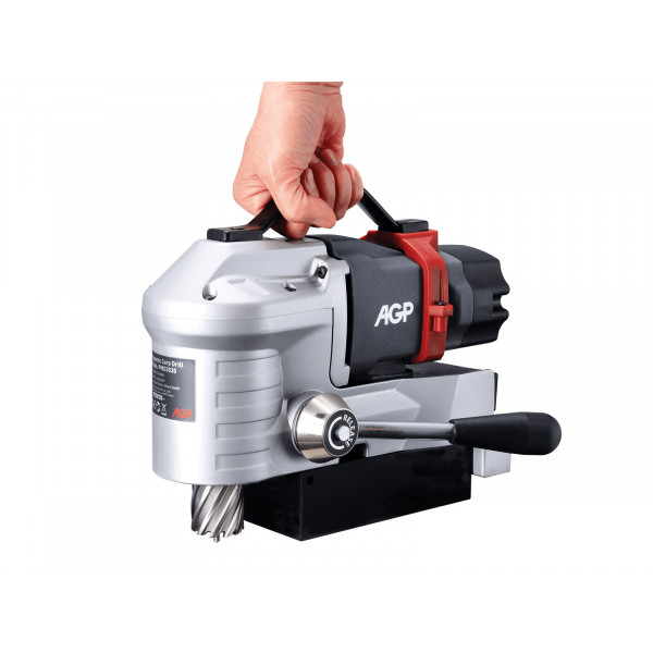 Magnetická nízkoprofilová vrtačka AGP PMD3530