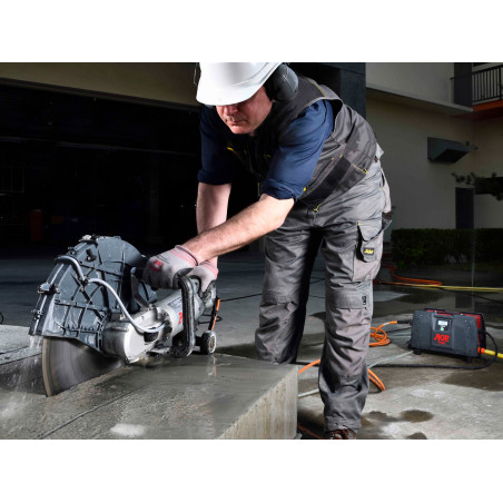 Ruční elektrická kotoučová pila na beton AGP C18
