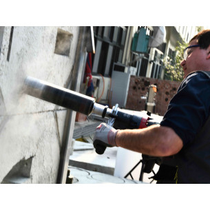 Diamantová jádrová vrtačka s příklepem AGP DD62 2