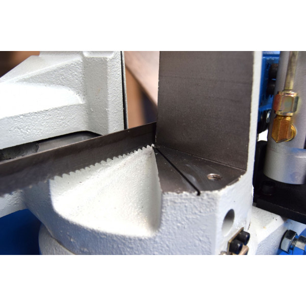 Pásová pila na kov PMS 170/210 MOV Pilana