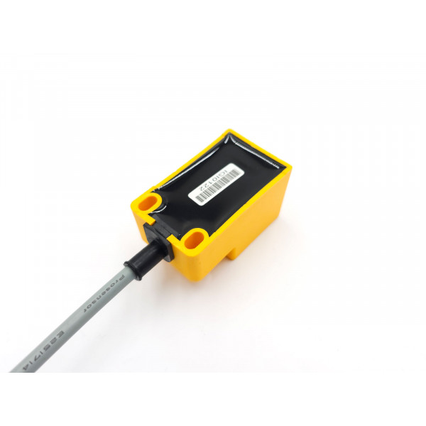 Senzor přiblížení PROSENSOR JD1-30R10E1 pro pily Everising