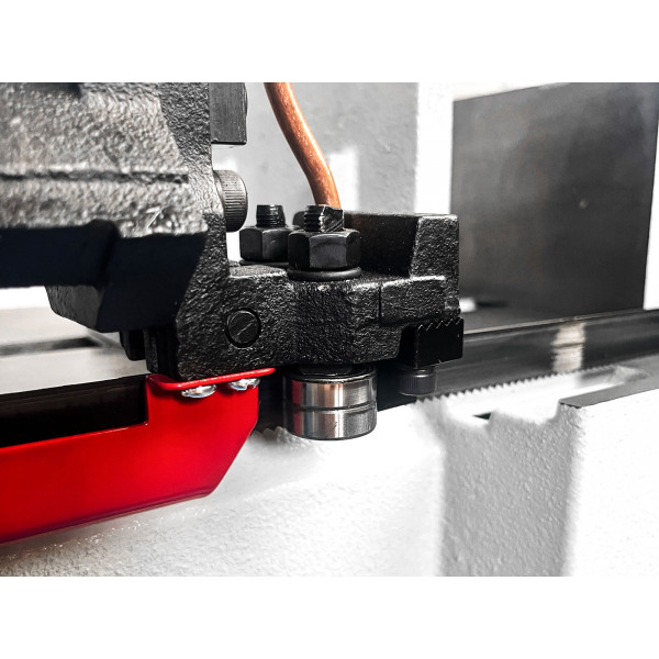 Pásová pila na kov PMS 180/300 MO-BIL s kolečky Pilana