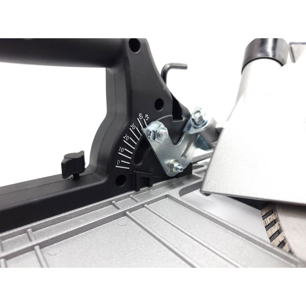 Kotoučová ponorná pila na mokro i sucho, úkosy do 45°, na kámen, dlažbu, žulu AGP SCS8