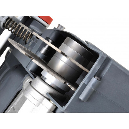 Elektrická profesionální drážkovací fréza do zdiva AGP CG150